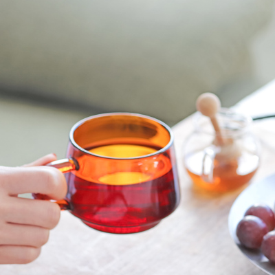 はちみつボーイ 伊藤園「TULLY'S＆TEA はちみつアップル＆ルイボス」450mlのお得